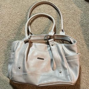 St. John’s Bay Gray handbag. Beautiful in lightly used condition.